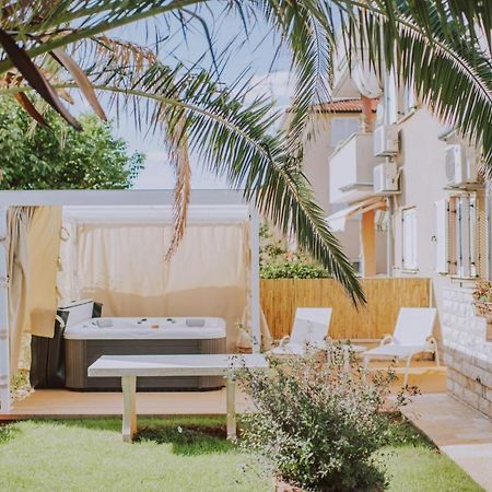 Apartman Hola Новиград Экстерьер фото