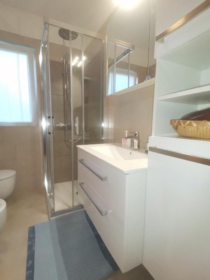 Apartman Hola Новиград Экстерьер фото